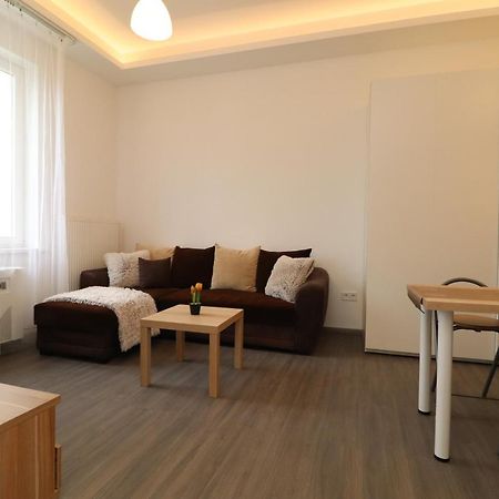 Warm & Welcoming Home Near Margaret Bridge Budapest Extérieur photo