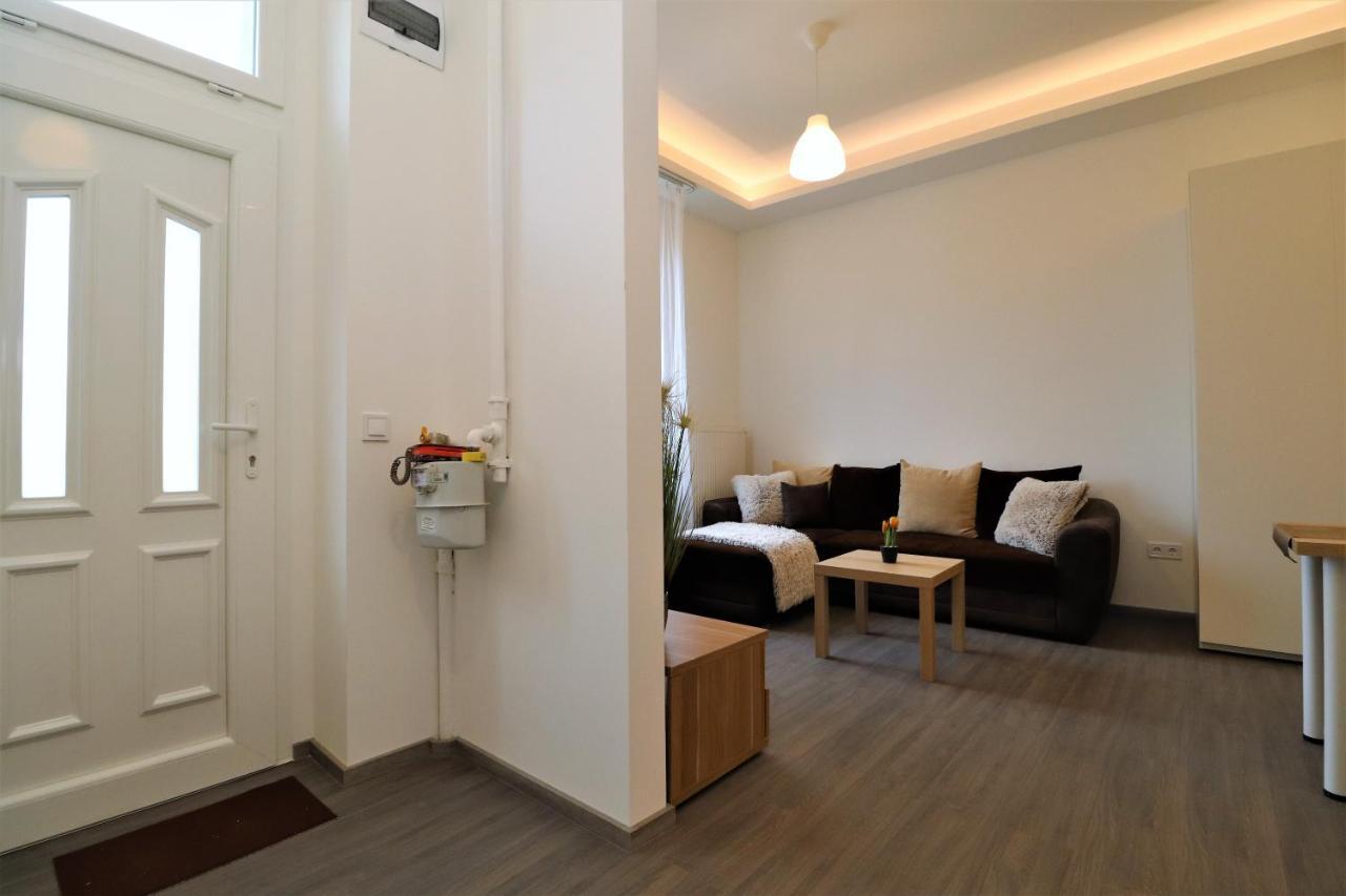 Warm & Welcoming Home Near Margaret Bridge Budapest Extérieur photo